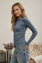 BUTTON FRONT ROUND NECK LONG SLEEVE KNIT TOP : BROWN