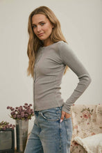 BUTTON FRONT ROUND NECK LONG SLEEVE KNIT TOP : BROWN
