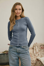 BUTTON FRONT ROUND NECK LONG SLEEVE KNIT TOP : BROWN