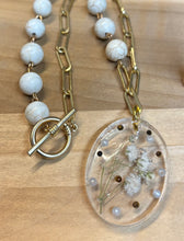 Miss Press Big Necklaces