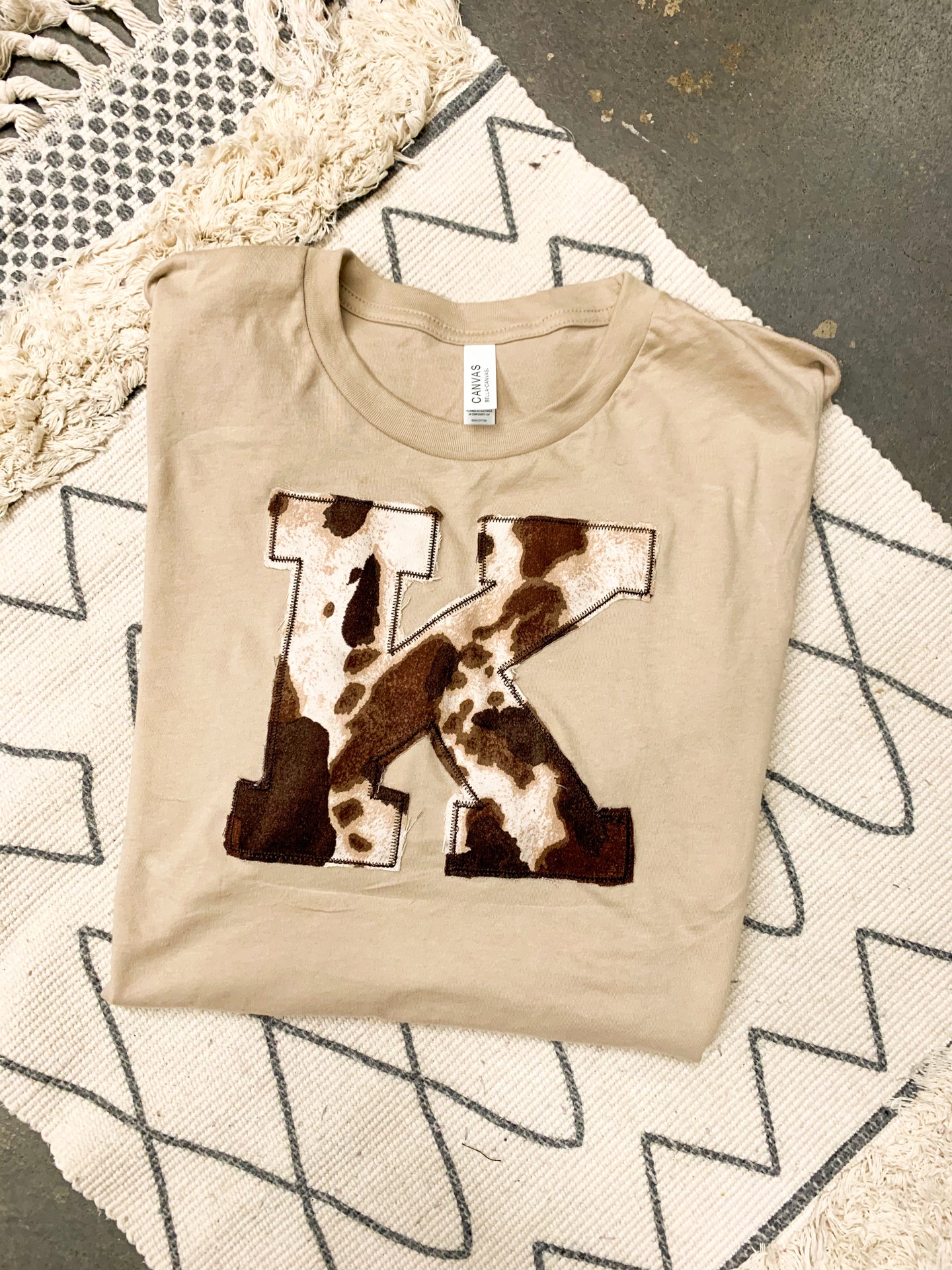 Oatmeal + Cow Appliqué [K]