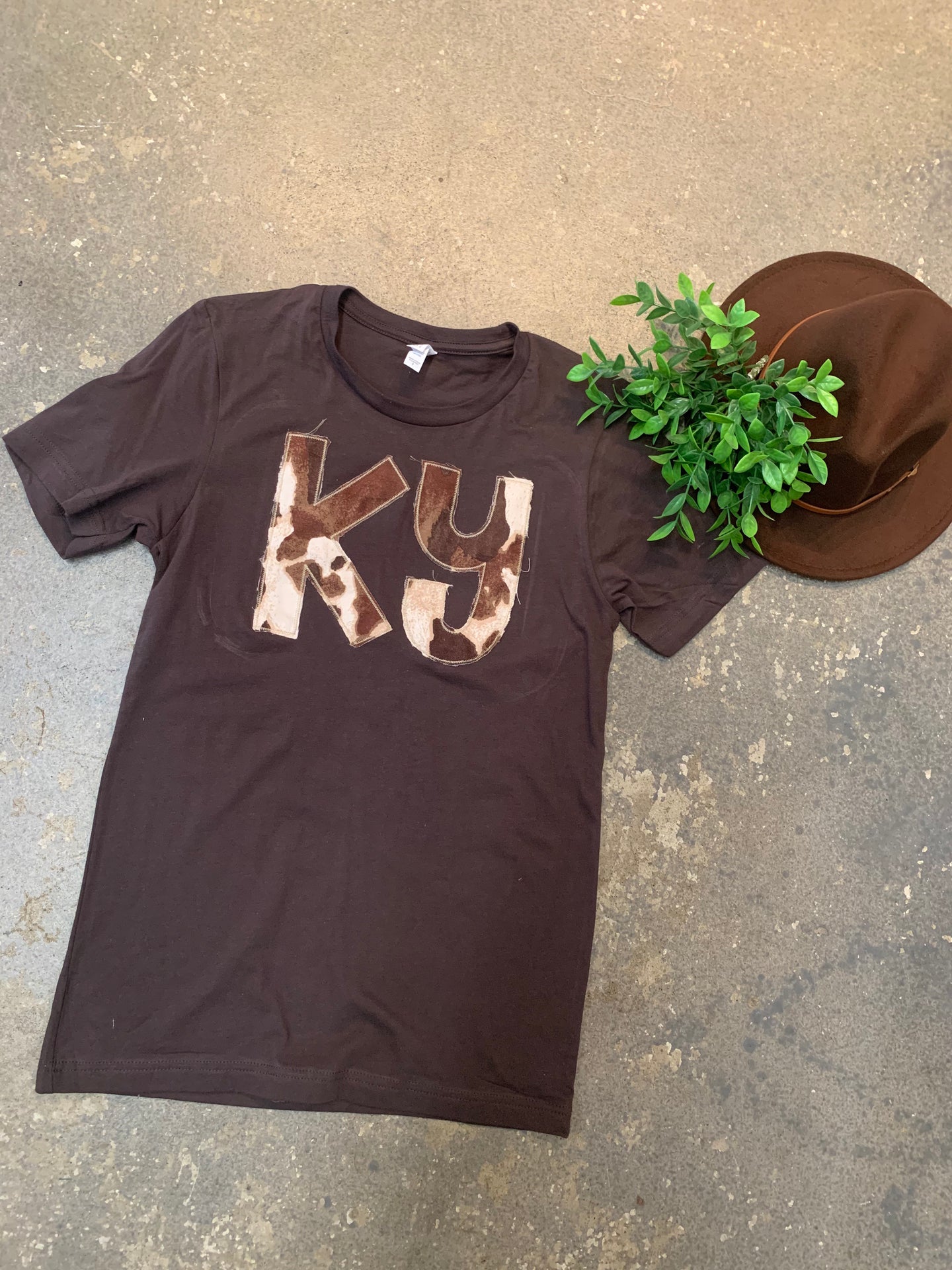 Brown + Cow [KY] Tee